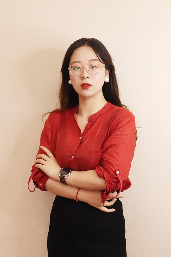 洋县张治华 本科学历，毕业于陕西师范大学