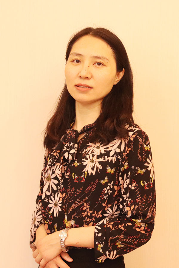 洋县王晓娜 研究生学历,毕业于华南师范大学
