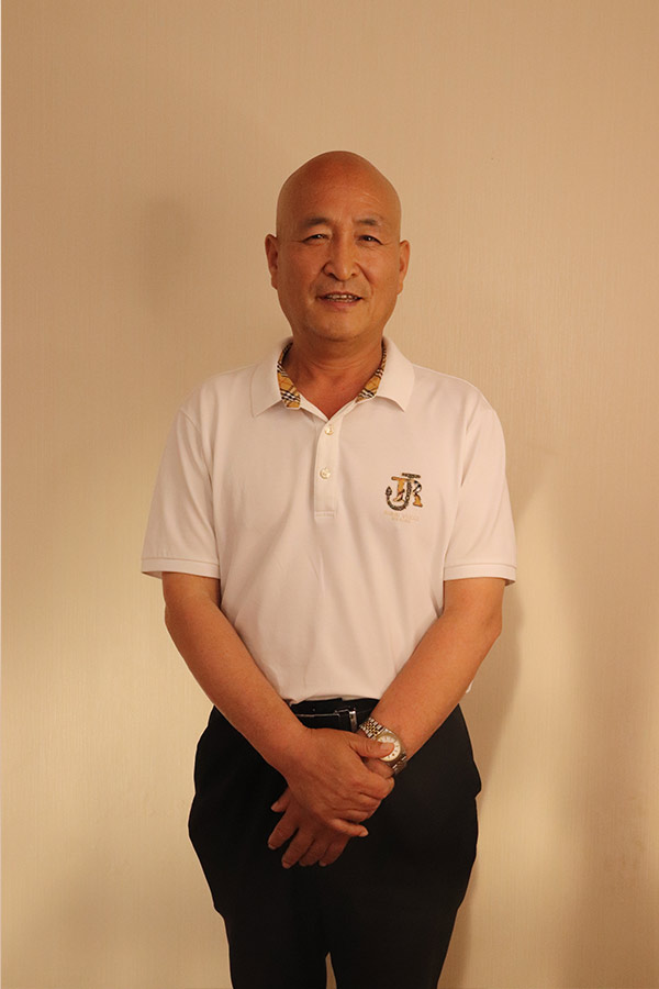 洋县杨养民 本科学历，毕业于陕西师范大学
